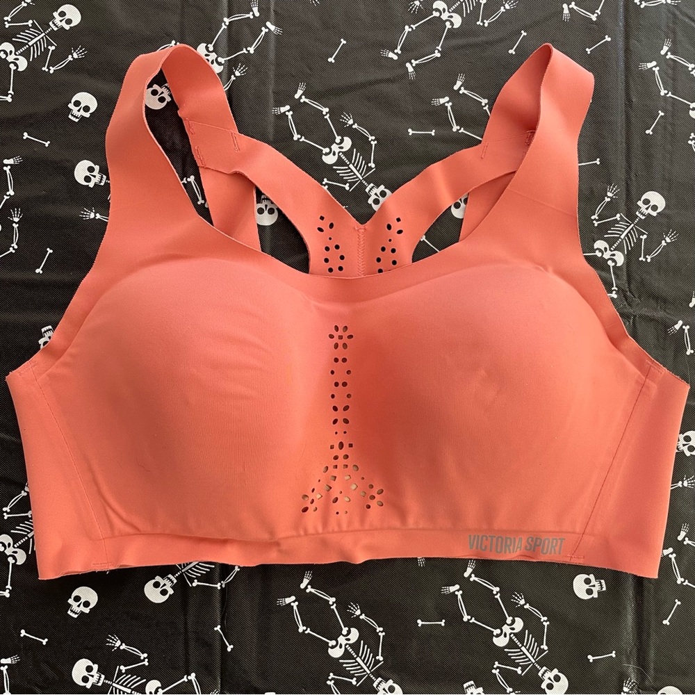 Victoria SPORT Sports Bra